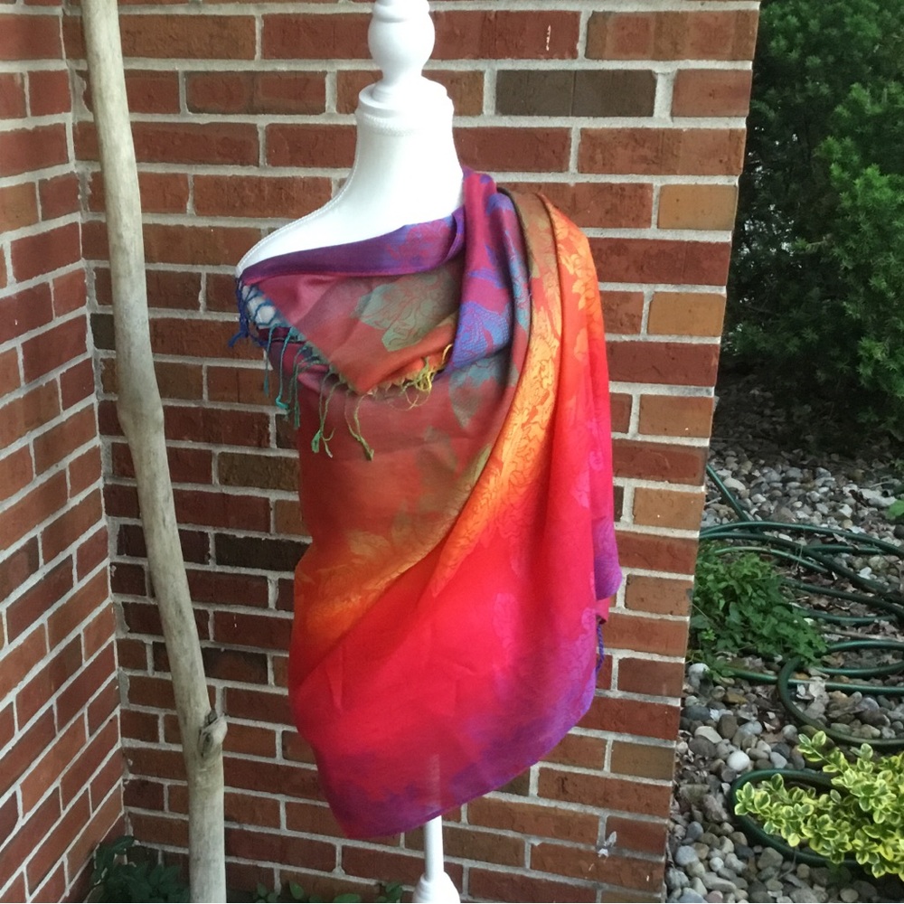 Gorgeous Colorful Scarf Wrap